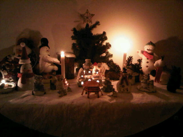 Tasteful Christmas Vignette