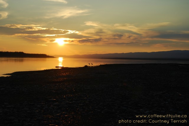 midnight sun in northwest territories